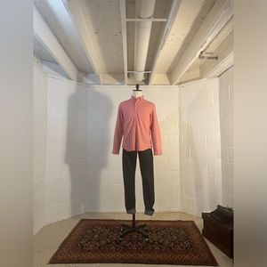 Medium Banana Republic Factory Pink Untucked Fit Oxford